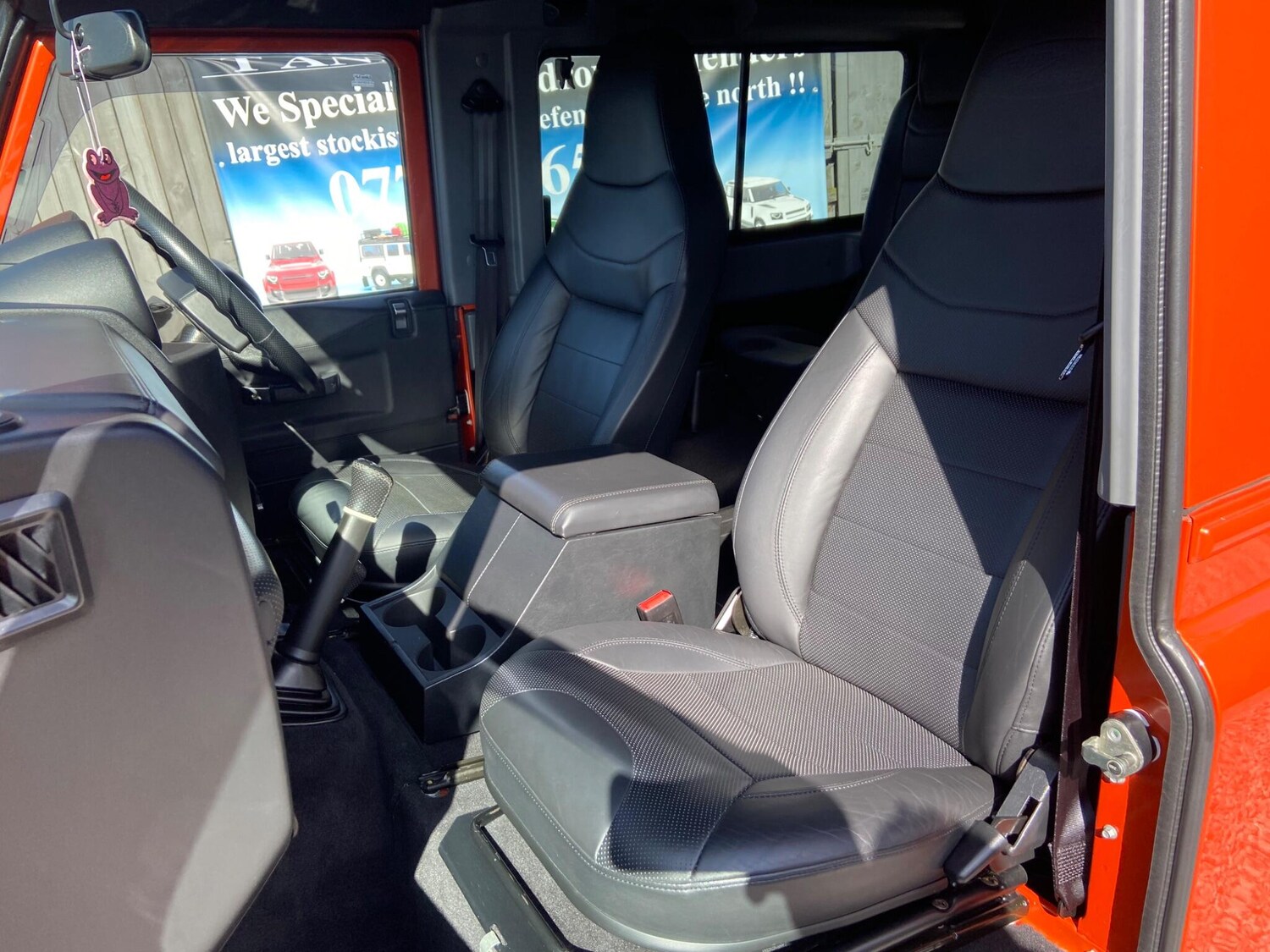 Used Land Rover Defender 90 for sale - 78115914: Photo 53