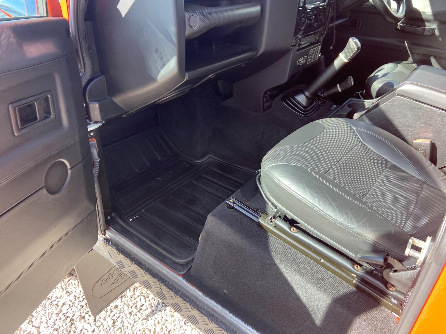 Used Land Rover Defender 90 for sale - 78115914: Photo 63