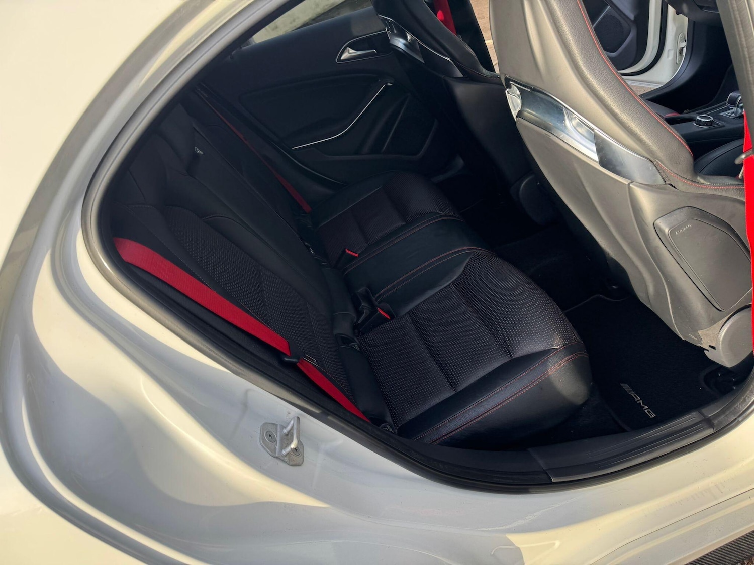 Used Mercedes-Benz A-Class 2014 for sale - 76832856: Photo 69