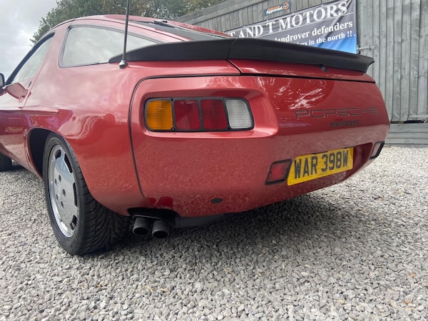 Used Porsche 928 1981 for sale - 75769182: Photo 40