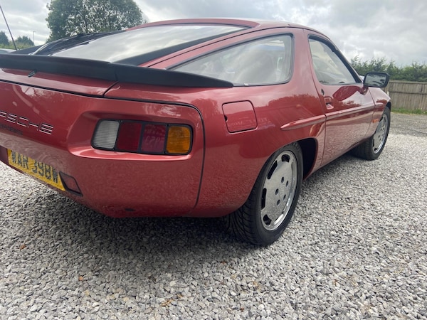 Used Porsche 928 1981 for sale - 75769182: Photo 41