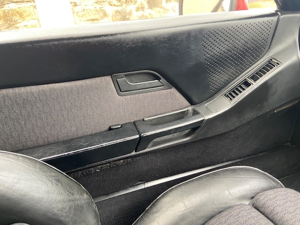 Used Porsche 928 1981 for sale - 75769182: Photo 49