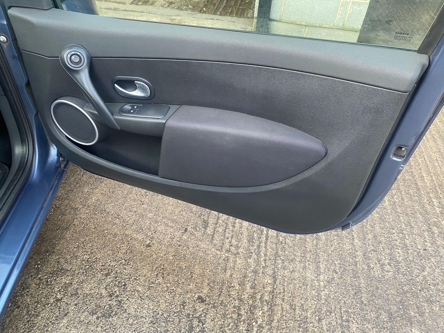 Used Renault Clio 2006 for sale - 76927008: Photo 36