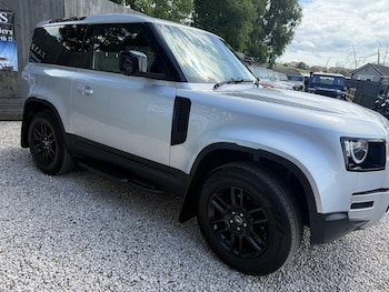 Used Land Rover Defender 90 2021 for sale - 78763036: Photo