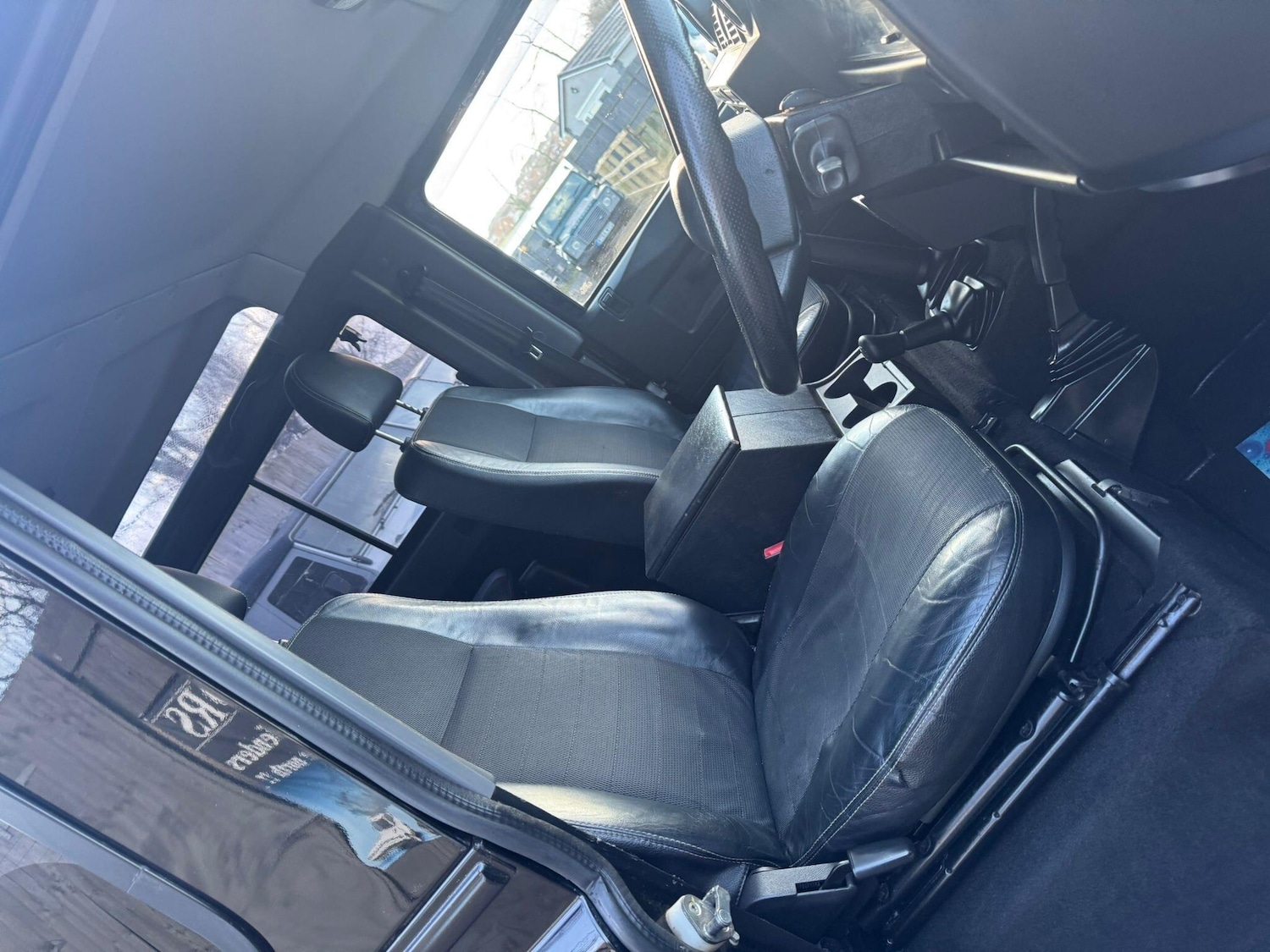 Used Land Rover Defender 90 2011 for sale - 77203089: Photo 15