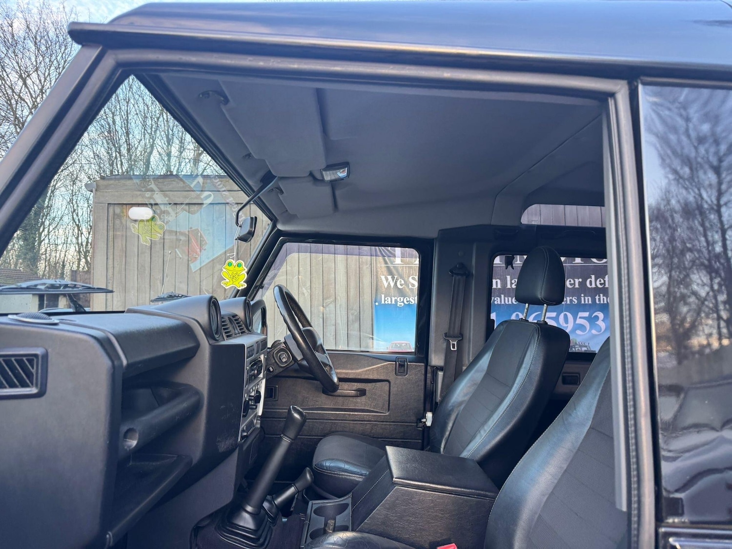 Used Land Rover Defender 90 2011 for sale - 77203089: Photo 75