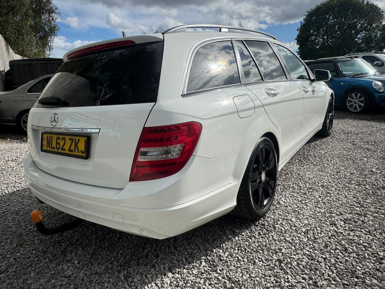 Vehicle 28