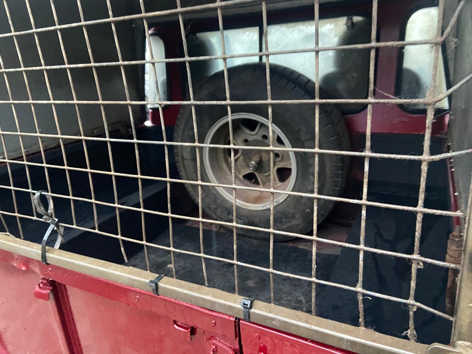 Used Land Rover Defender 90 2009 for sale - 77479207: Photo 48