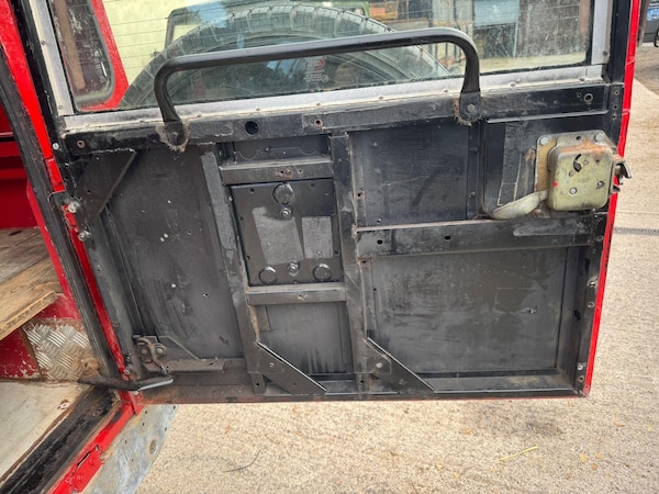 Used Land Rover Defender 90 1993 for sale - 76121957: Photo 52
