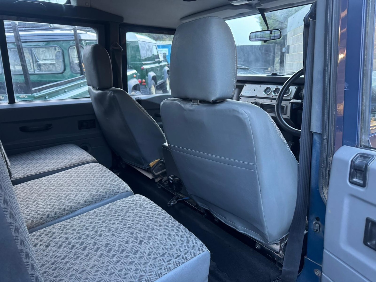 Used Land Rover Defender 2000 for sale - 76866514: Photo 16