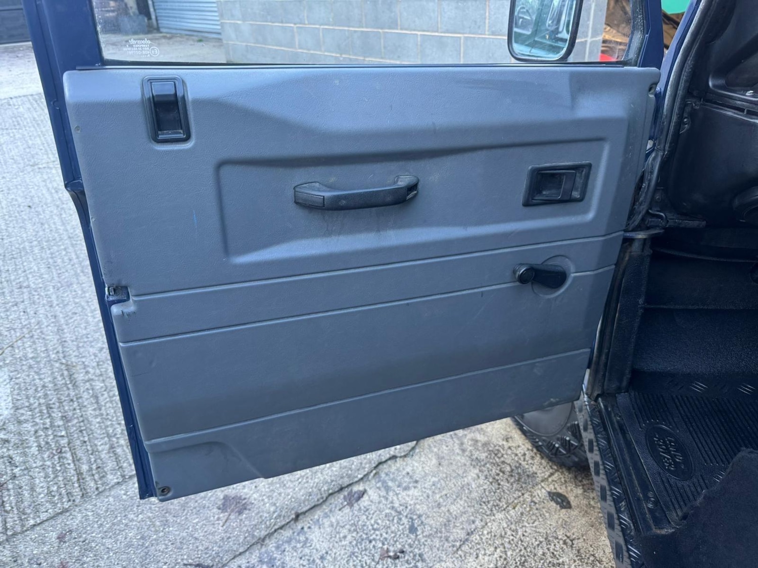 Used Land Rover Defender 2000 for sale - 76866514: Photo 68