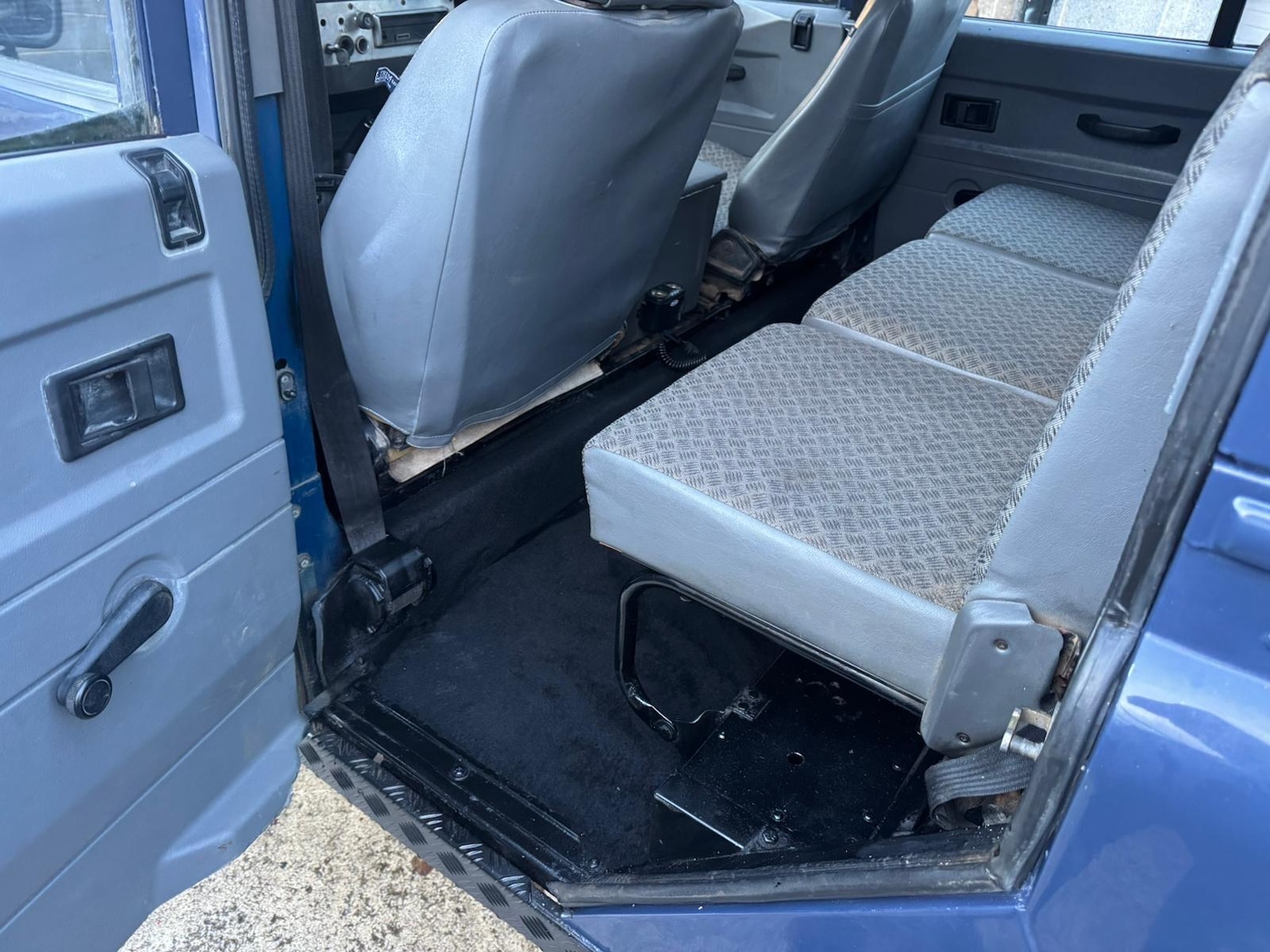 Used Land Rover Defender 2000 for sale - 76866514: Photo 70