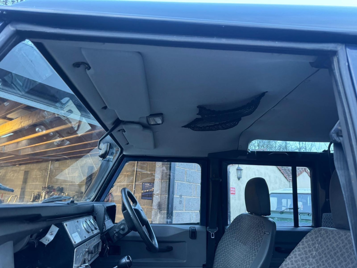 Used Land Rover Defender 2000 for sale - 76866514: Photo 79