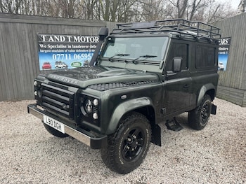 Land Rover Defender feature image