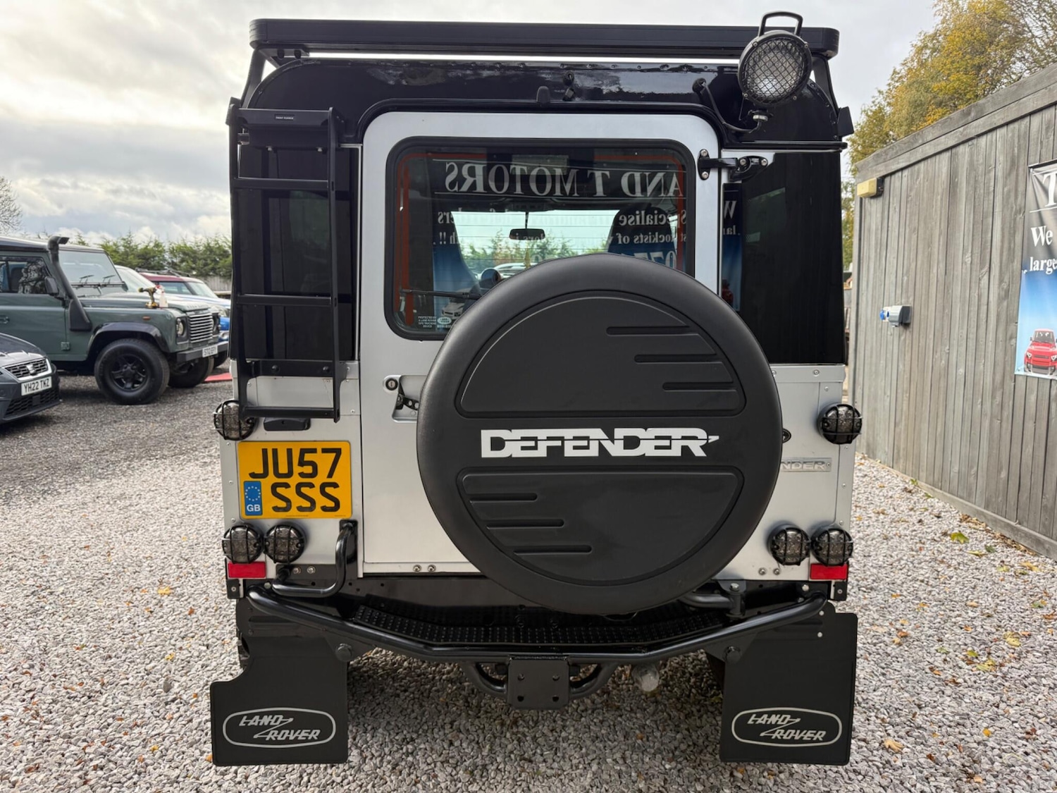 Used Land Rover Defender 90 2008 for sale - 76388547: Photo 10