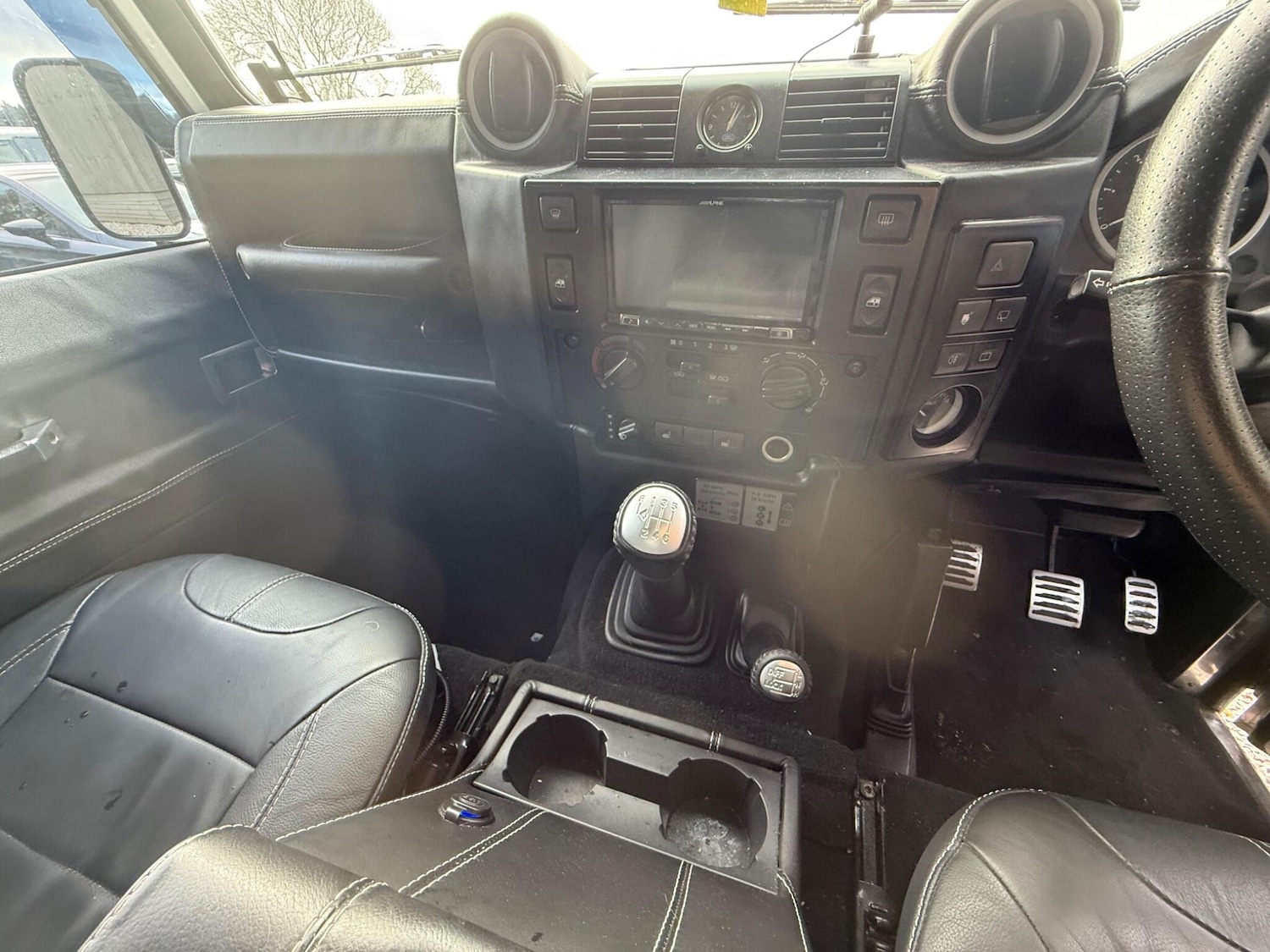 Used Land Rover Defender 90 2008 for sale - 76388547: Photo 16