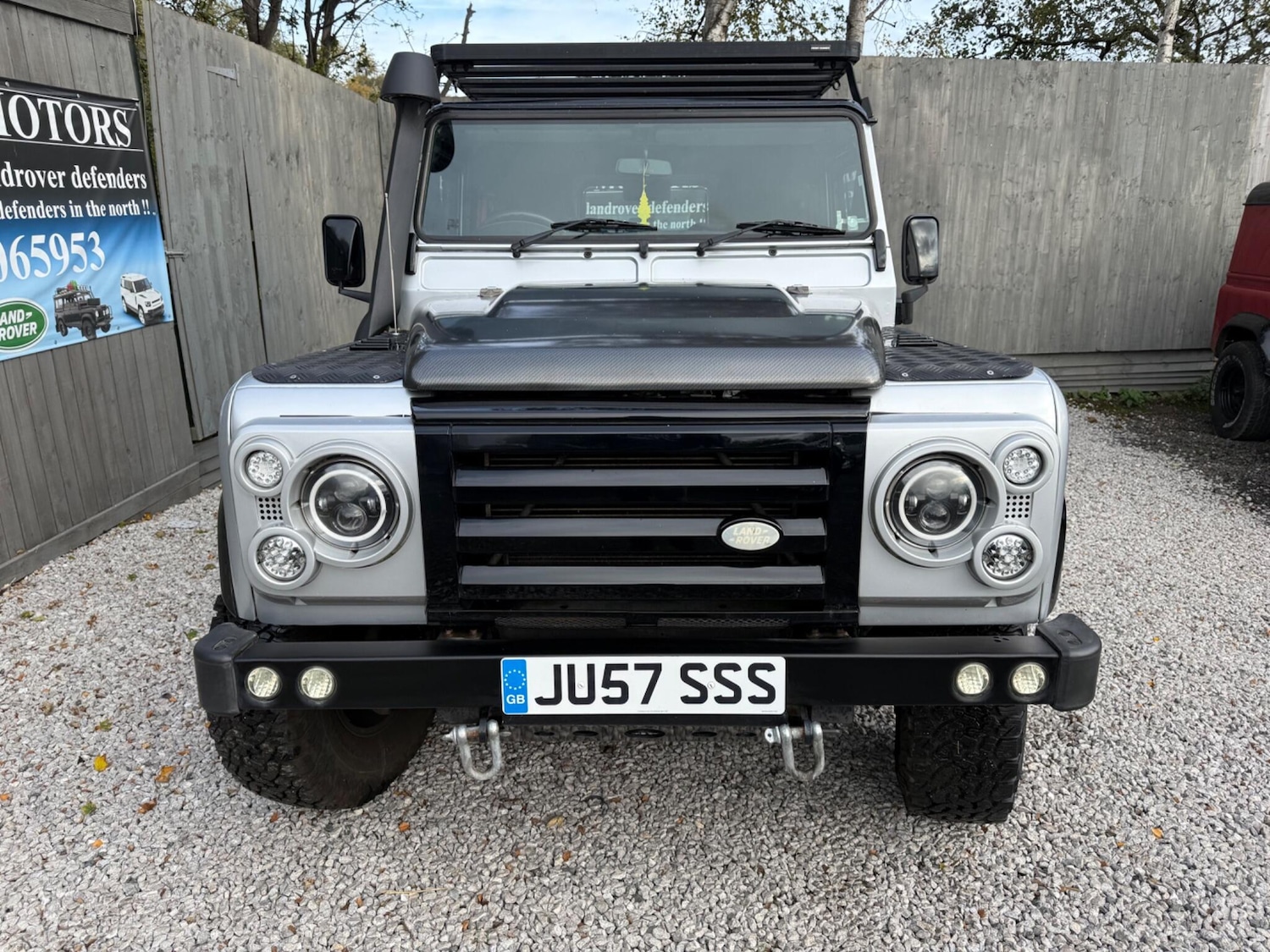 Used Land Rover Defender 90 2008 for sale - 76388547: Photo 4
