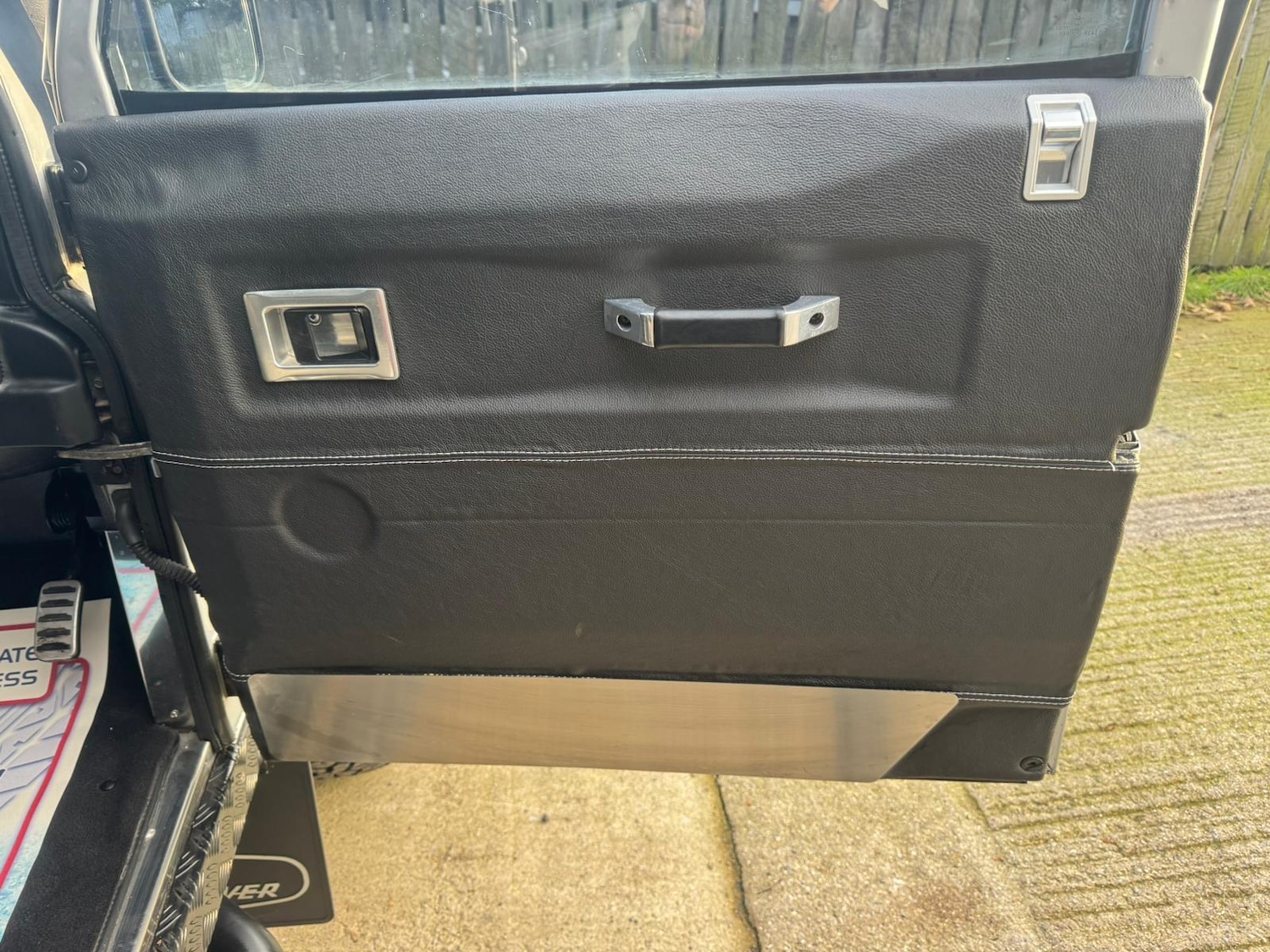 Used Land Rover Defender 90 2008 for sale - 76388547: Photo 63