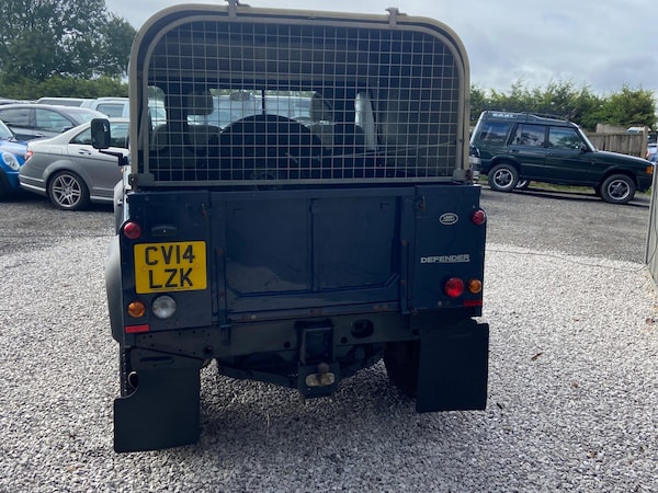 Used Land Rover Defender 90 2014 for sale - 76013201: Photo 25