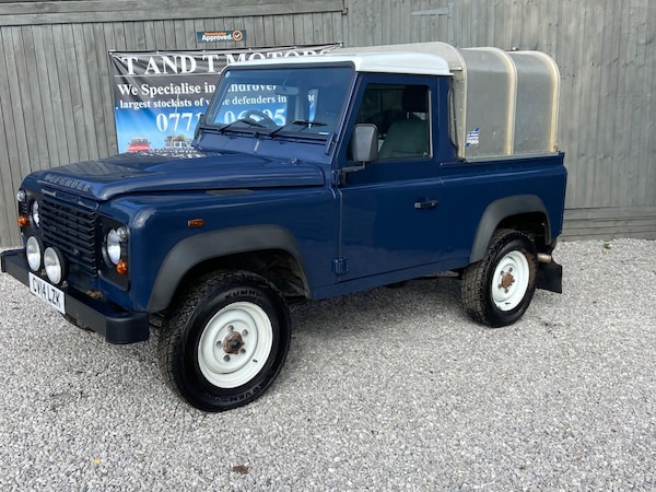 Used Land Rover Defender 90 2014 for sale - 76013201: Photo 33
