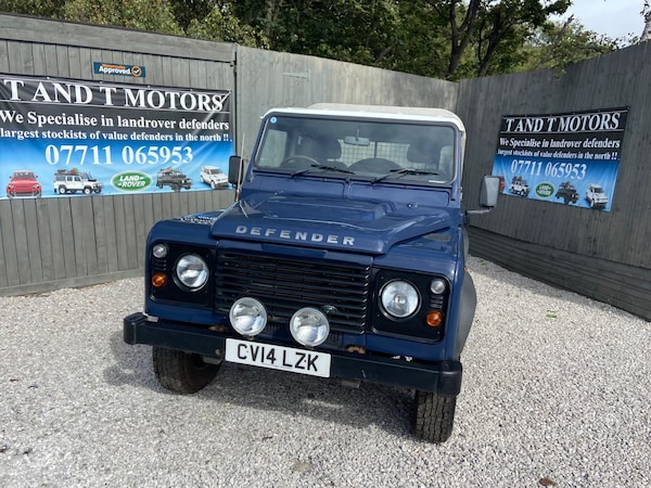 Used Land Rover Defender 90 2014 for sale - 76013201: Photo 40