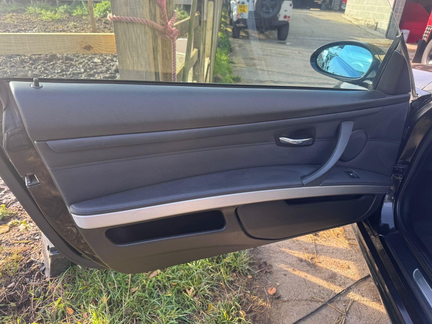 Used BMW 3 Series 2009 for sale - 76425267: Photo 35