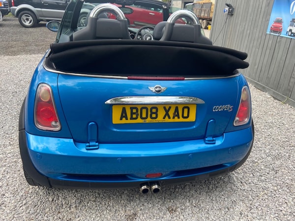 Used MINI Convertible 2008 for sale - 74822857: Photo 14