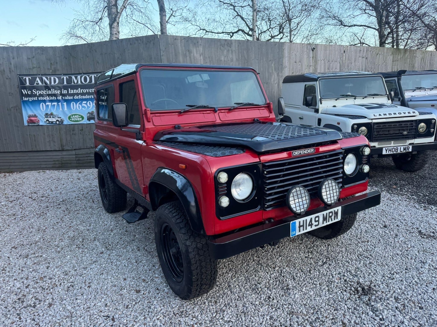 Used Land Rover Defender 90 1991 for sale - 77315240: Photo 4
