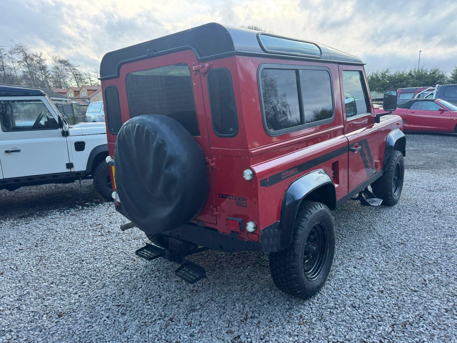 Used Land Rover Defender 90 1991 for sale - 77315240: Photo 44