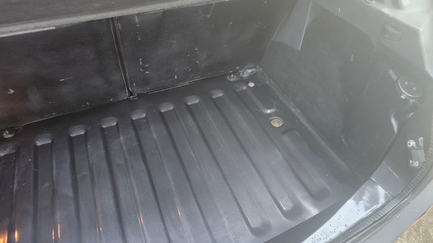 Used Peugeot 205 1987 for sale - 77315196: Photo 68