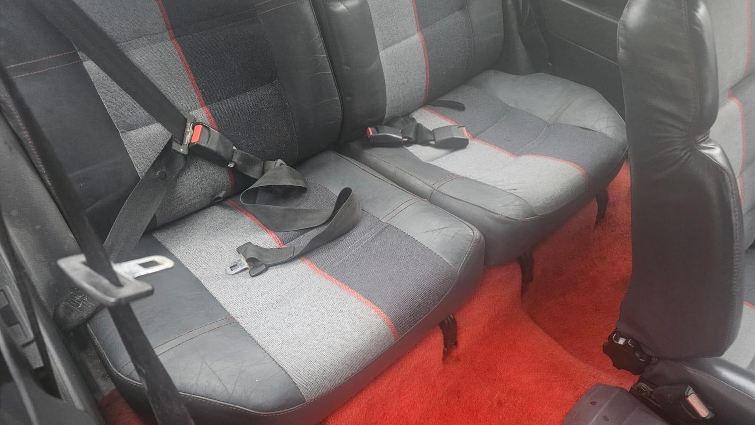 Used Peugeot 205 1987 for sale - 77315196: Photo 90