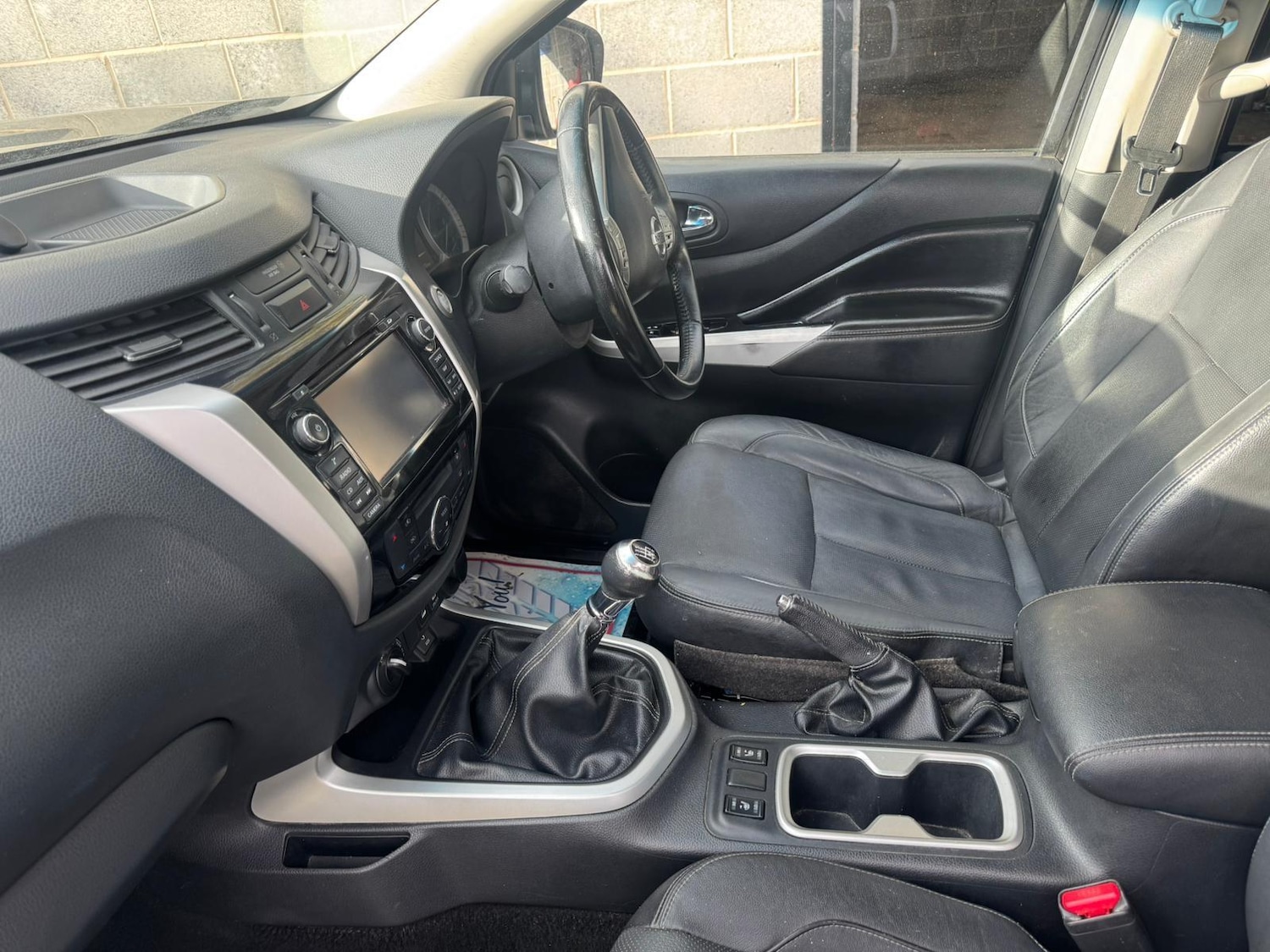 Used Nissan Navara 2017 for sale - 76398475: Photo 25