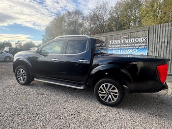 Used Nissan Navara 2017 for sale - 76398475: Photo