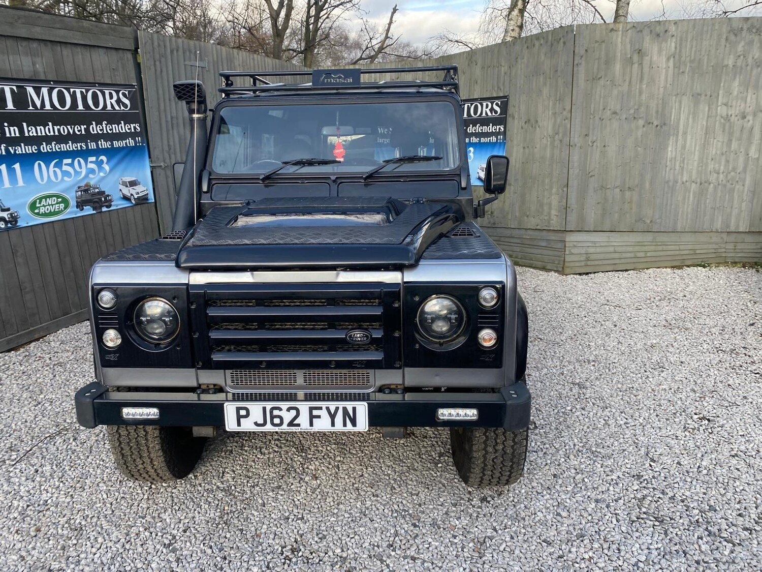 Used Land Rover Defender 90 for sale - 77671573: Photo 12