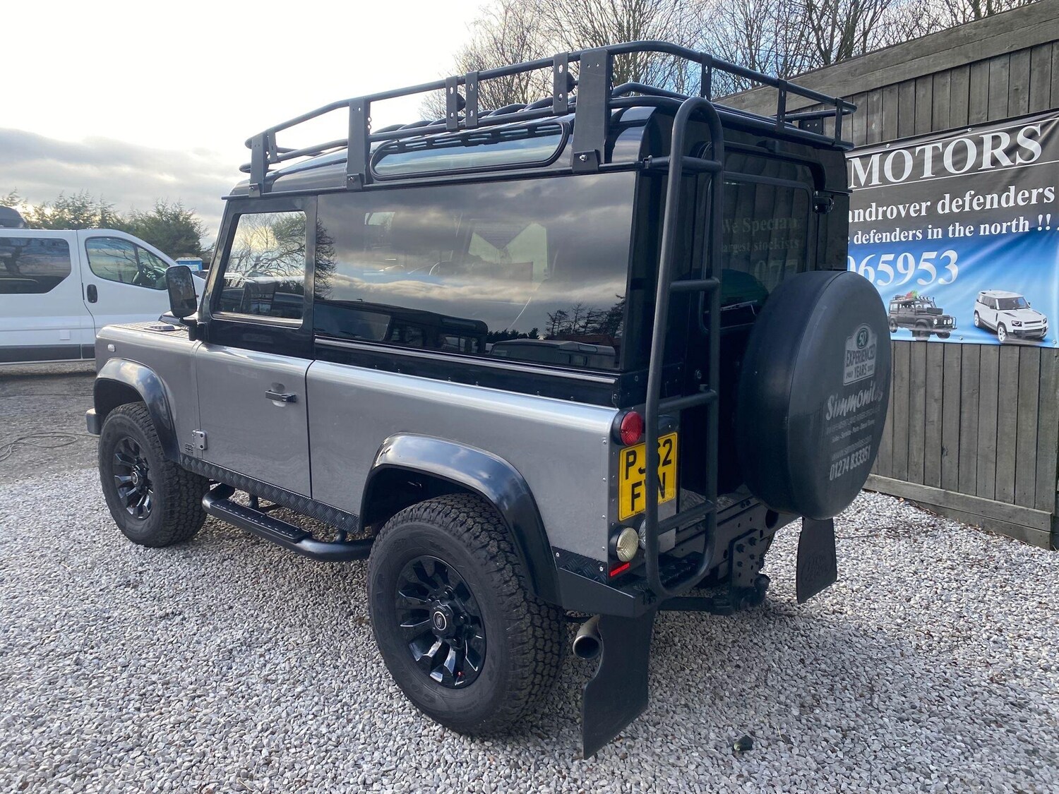 Used Land Rover Defender 90 for sale - 77671573: Photo 18