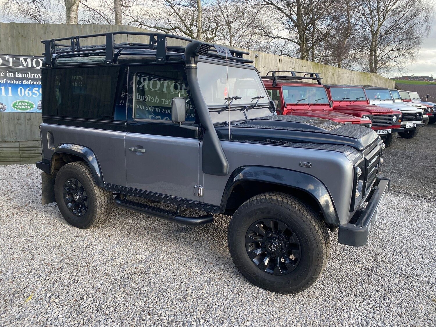 Used Land Rover Defender 90 for sale - 77671573: Photo 3