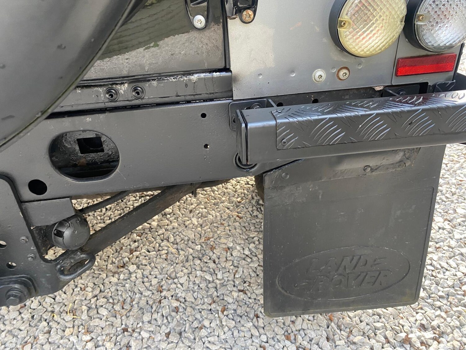 Used Land Rover Defender 90 for sale - 77671573: Photo 36