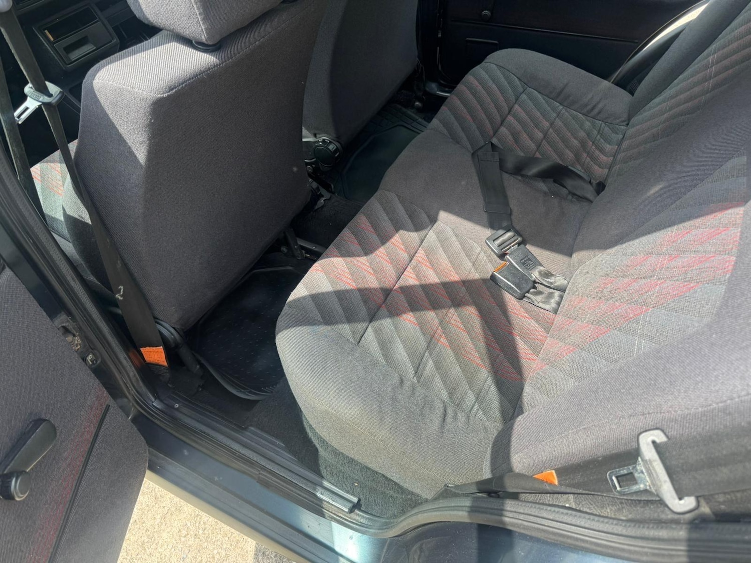 Used Volkswagen Golf 1991 for sale - 76021056: Photo 40