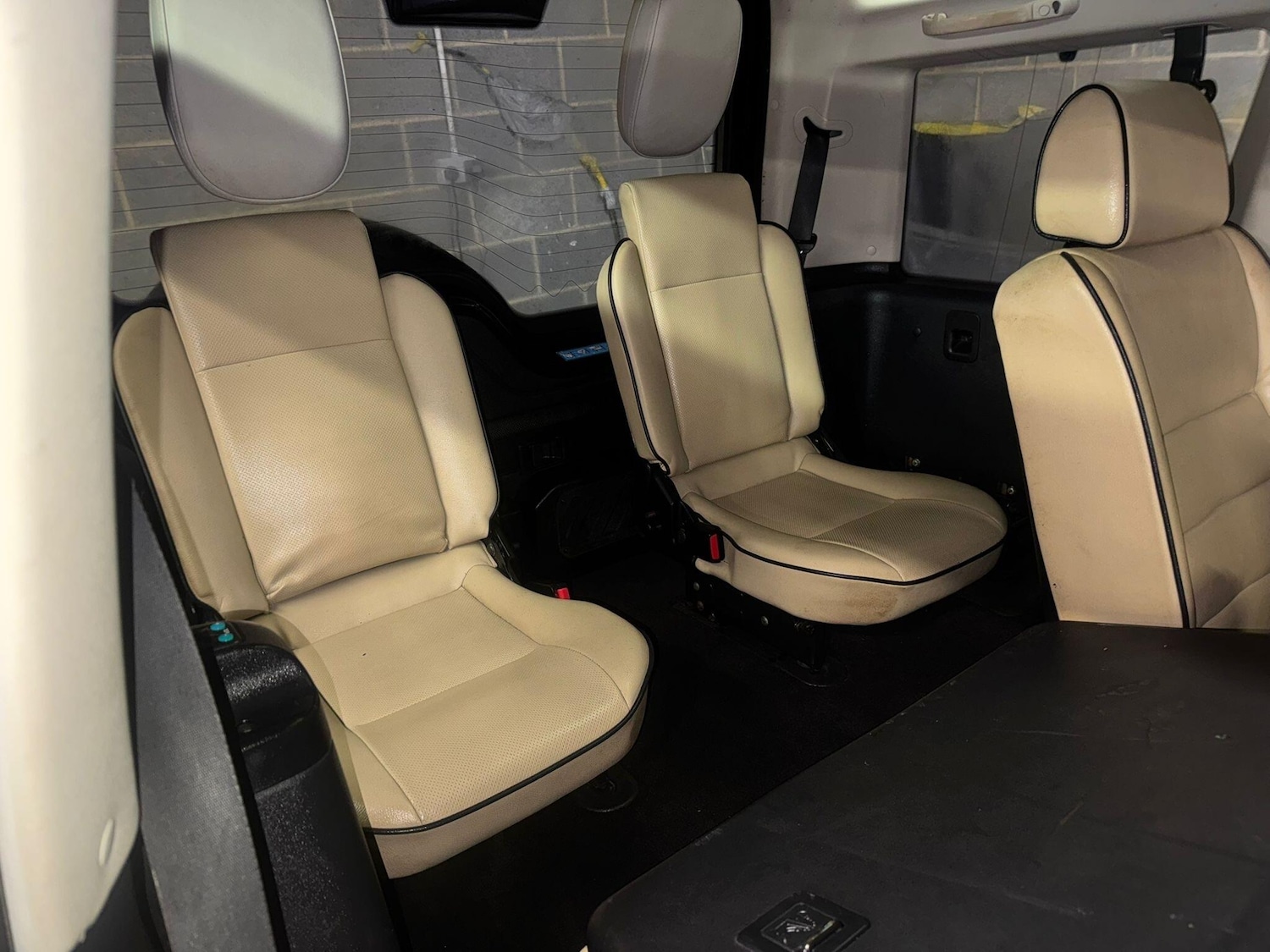 Used Land Rover Discovery 2004 for sale - 76953603: Photo 11