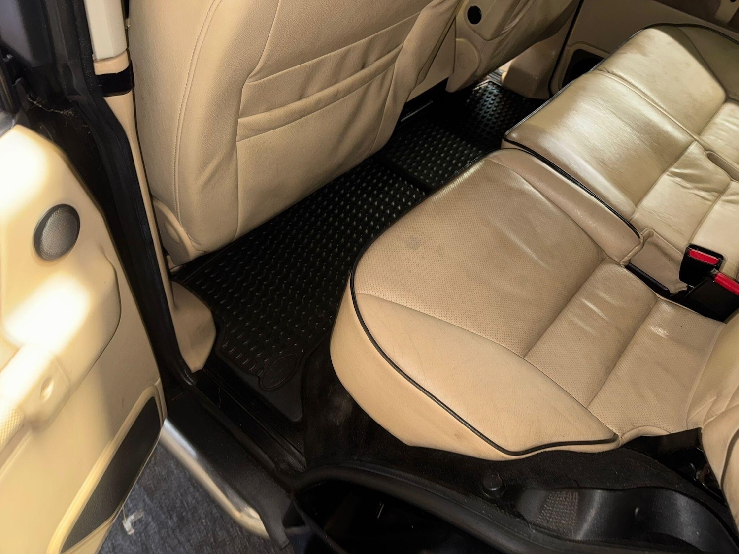 Used Land Rover Discovery 2004 for sale - 76953603: Photo 57