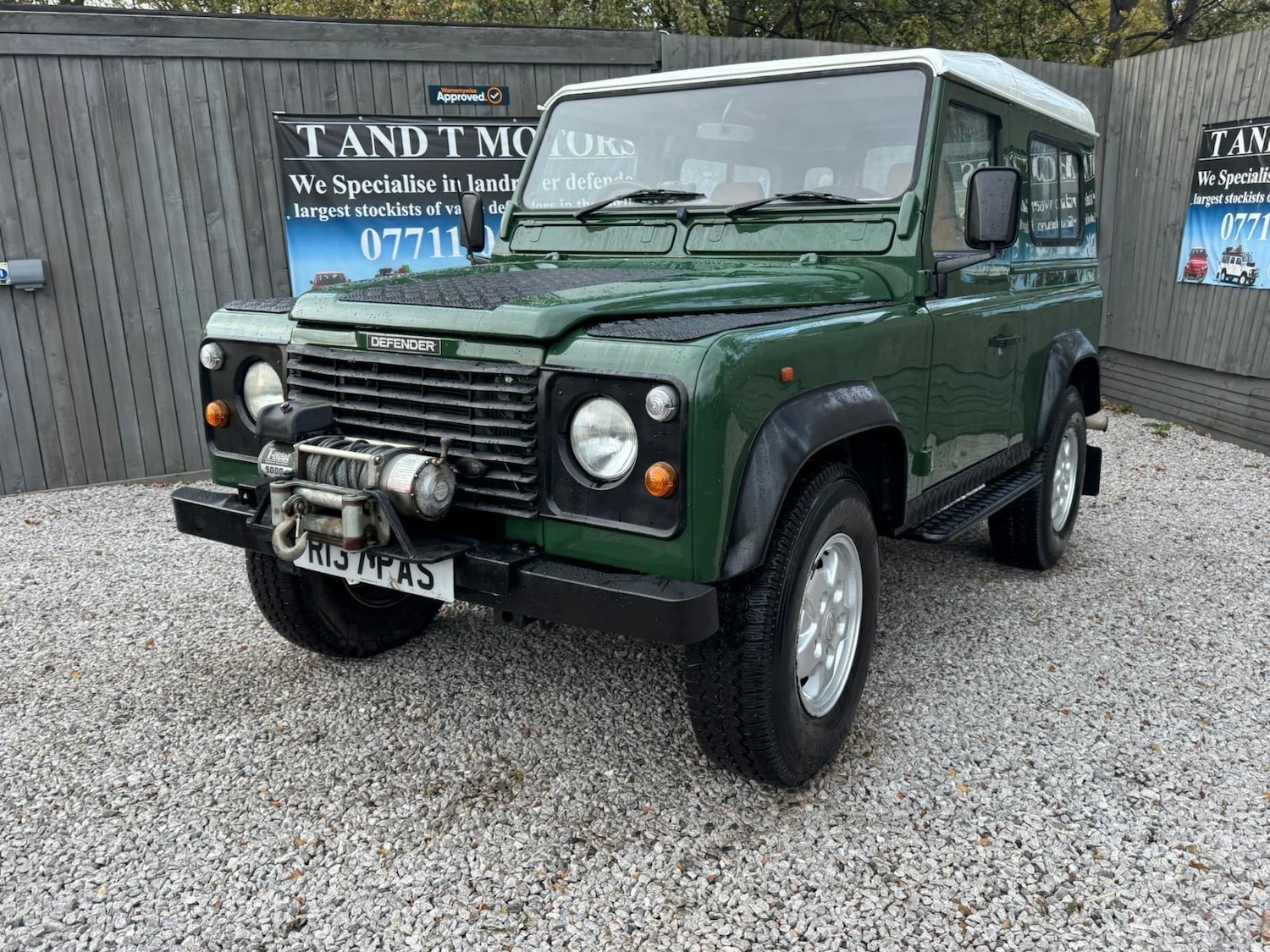 Used Land Rover Defender 1997 for sale - 76539125: Photo 17