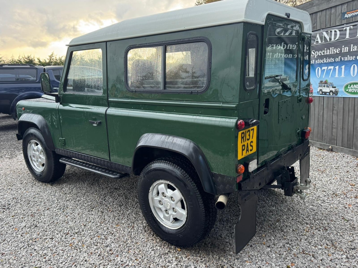 Used Land Rover Defender 1997 for sale - 76539125: Photo 26