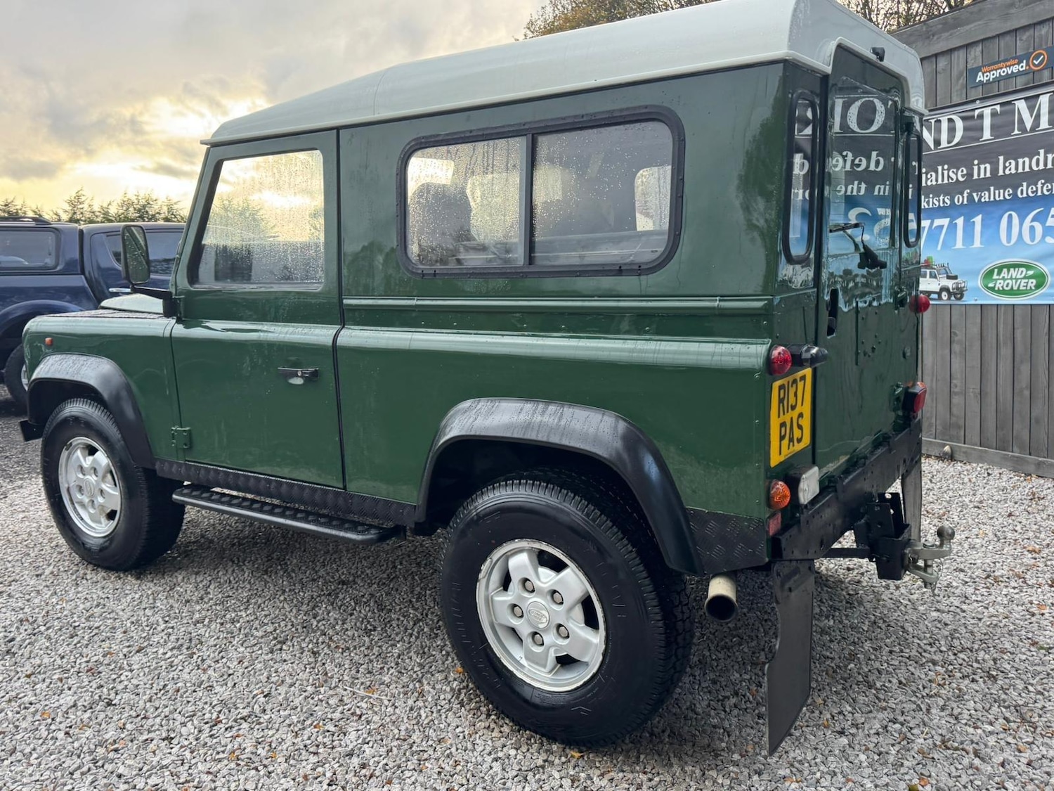 Used Land Rover Defender 1997 for sale - 76539125: Photo 27