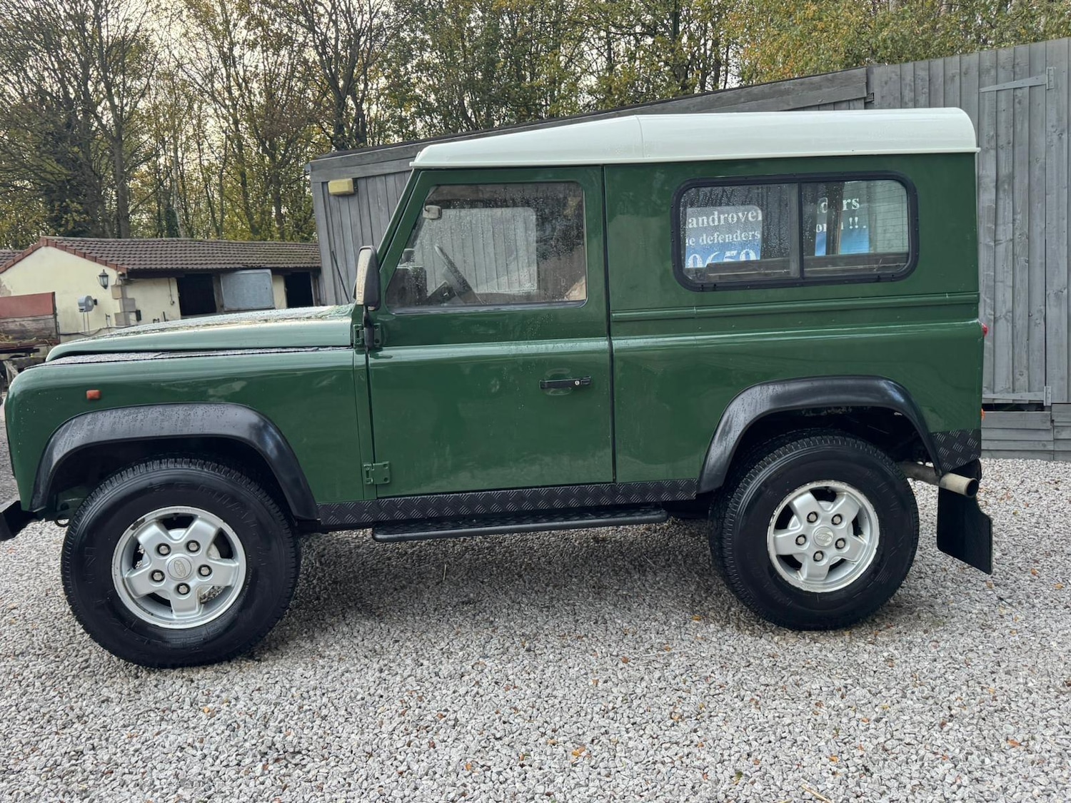 Used Land Rover Defender 1997 for sale - 76539125: Photo 32