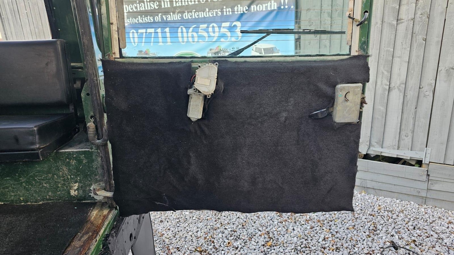 Used Land Rover Defender 1997 for sale - 76539125: Photo 69