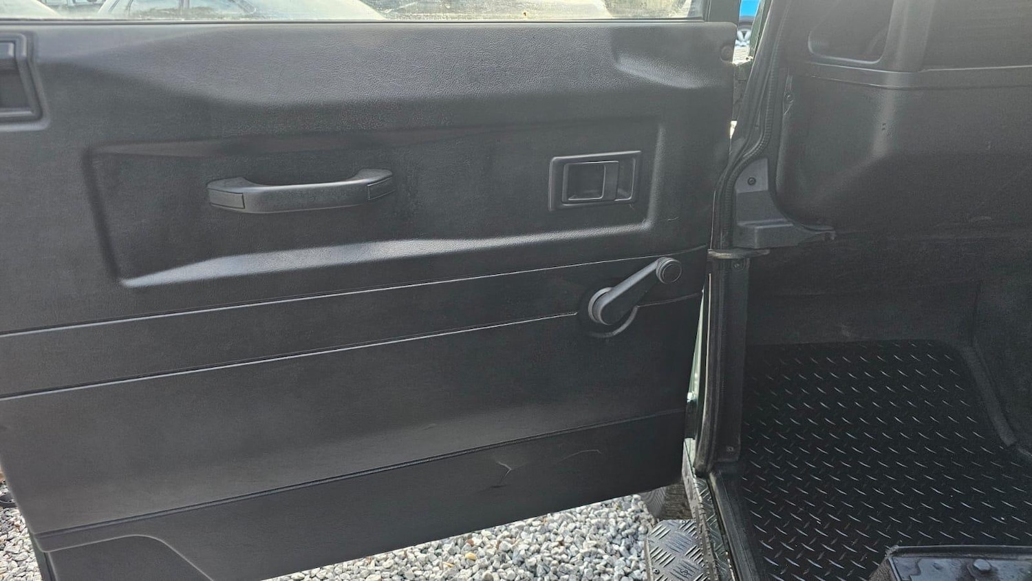 Used Land Rover Defender 1997 for sale - 76539125: Photo 76