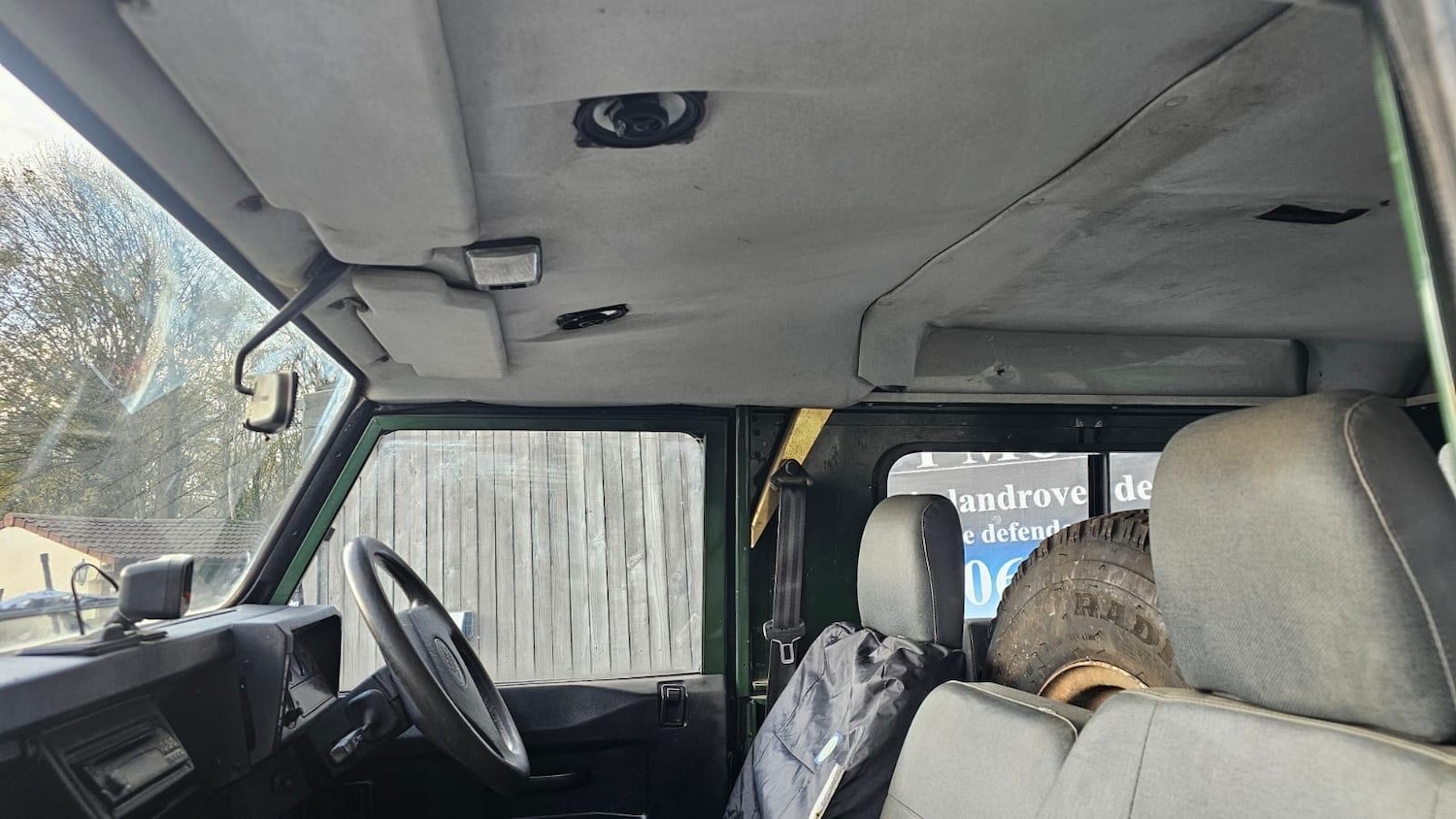 Used Land Rover Defender 1997 for sale - 76539125: Photo 78