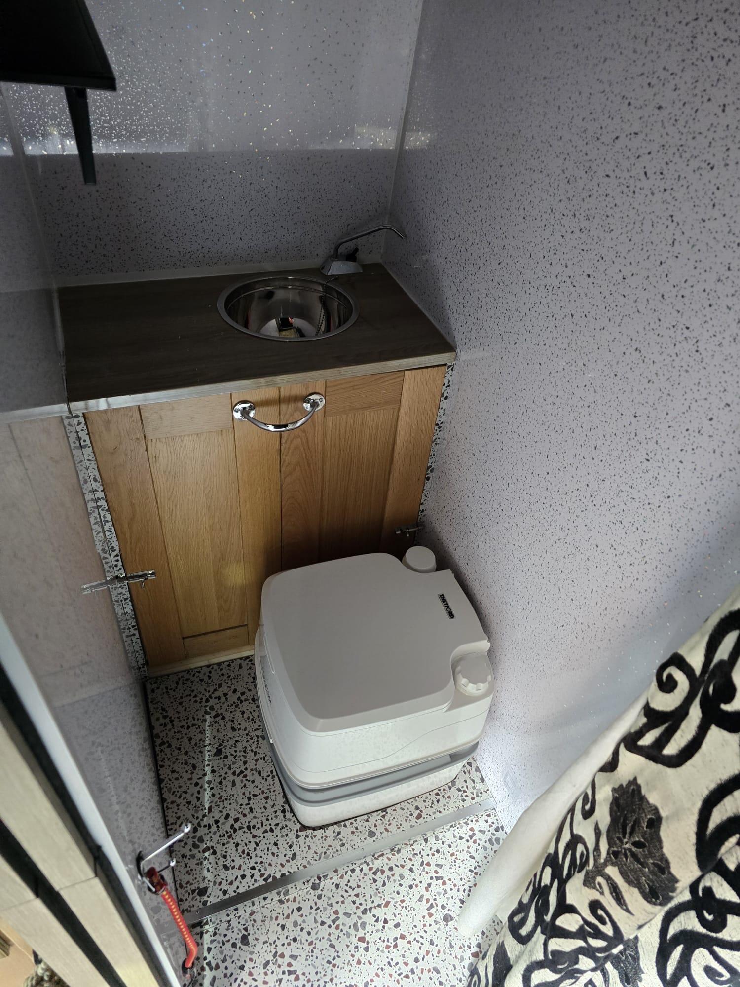 Used Ford Transit 2019 for sale - 78220014: Photo 40