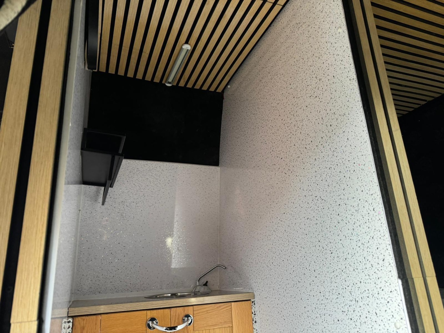 Used Ford Transit 2019 for sale - 78220014: Photo 59