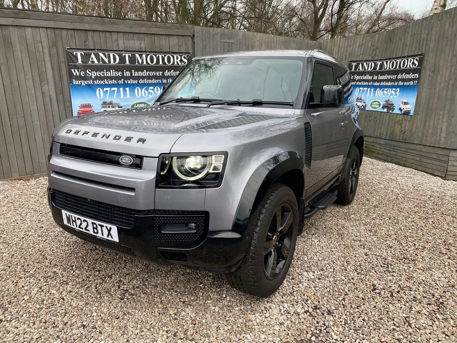 Used Land Rover Defender 90 for sale - 77190876: Photo 18